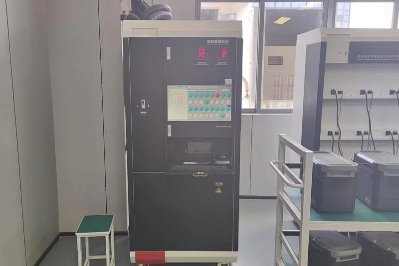 Smart electrical control systems monitor energy flow and ensure system safety